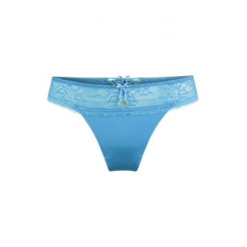 Chiloti tanga cu garnituri de dantela