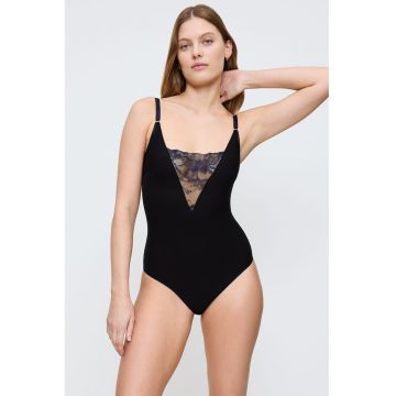 Body din amestec de lyocell cu garnitura din dantela si bretele ajustabile