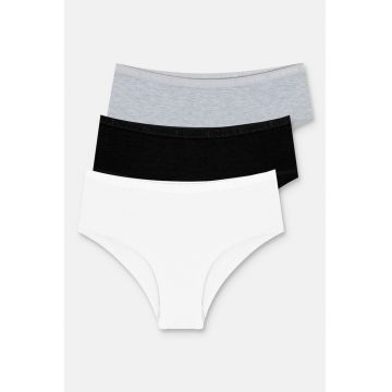 Set de chiloti hipster - 3 perechi Set de chiloti hipster - 3 perechi