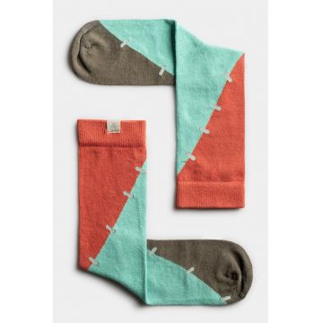 Sosete unisex din amestec de bumbac cu model colorblock