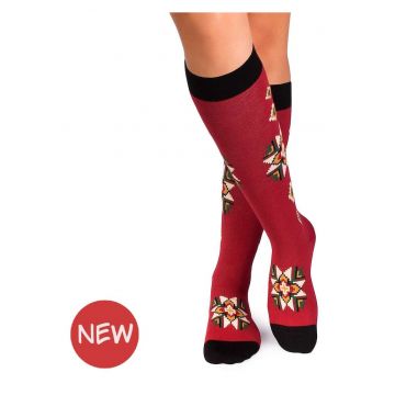 Sosete dama lungi 3/4 din bumbac cu motive traditionale romanesti Visiniu