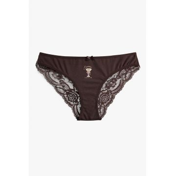 Chiloti brazilieni cu croiala lejera