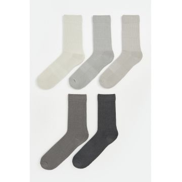 Set de sosete lungi cu striatii si model uni - 5 perechi
