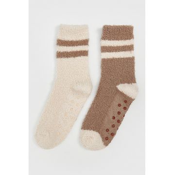 Sosete lungi cu talpa aderenta