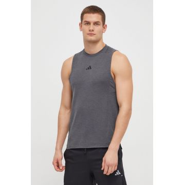 adidas Performance tricou de antrenament Designed for Training culoarea gri IS3819