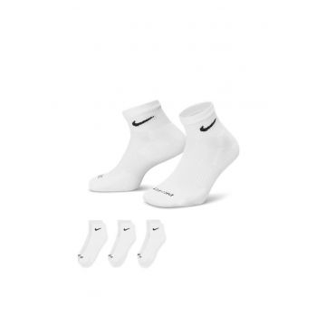 Sosete  U NK EVERYDAY PLUS CUSH ANKLE 3PR - 132-SX6890-100