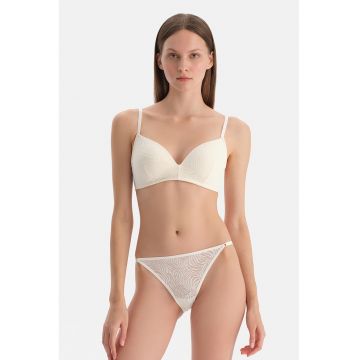 Chiloti de dantela cu animal print