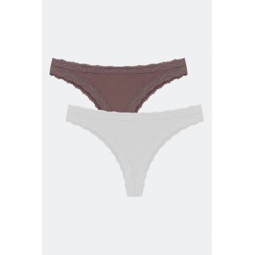 Set de chiloti brazilian cu garnituri de dantela - 2 perechi