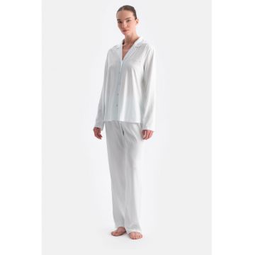 Pijama cu nasturi si maneci lungi - Albastru pal/Alb murdar