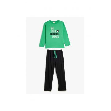 Pijama cu pantaloni lungi si imprimeu text - Verde