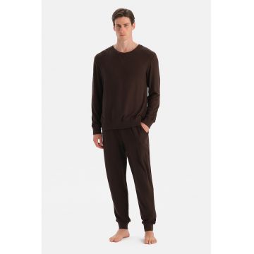 Pijama uni cu maneci lungi - Maro inchis