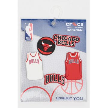 Talisman cu tematica Chicago Bulls Jibbitz™ - Rosu/Alb/Negru
