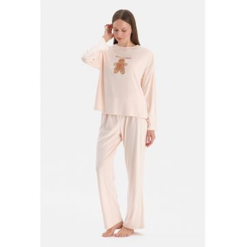 Pijama lejera cu aplicatie cu model de Craciun - Roz pal