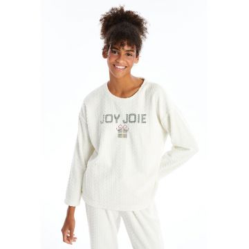 Pijama texturata cu broderii - Rosu/Verde/Crem