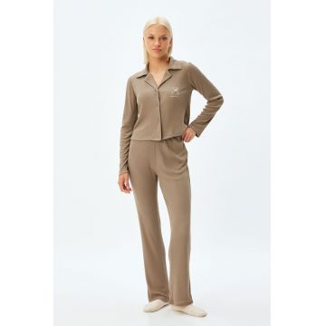 Pijama lunga cu model uni - Maro nisip