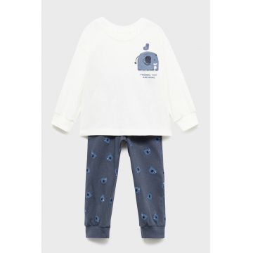 Pijama cu imprimeu grafic si decolteu la baza gatului - Alb/Albastru prafuit