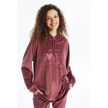 Bluza pufoasa de pijama cu text brodat