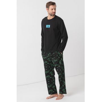 Pijama din bumbac organic cu model logo