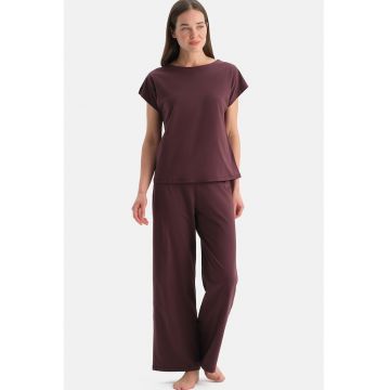 Pijama uni de bumbac cu pantaloni lungi - Maro