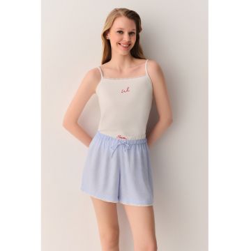Pijama cu pantaloni scurti si decolteu patrat - Albastru pastel/Bej deschis