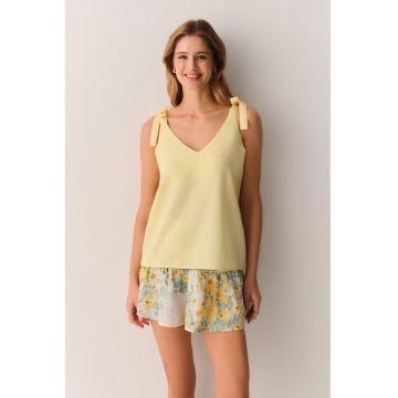Pijama din amestec de modal cu pantaloni scurti si decolteu in V - Alb/Verde/Galben