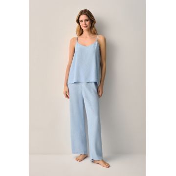 Pijama cu pantaloni lungi si model tropical - Albastru pastel