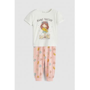 Pijama de bumbac cu model grafic - Crem