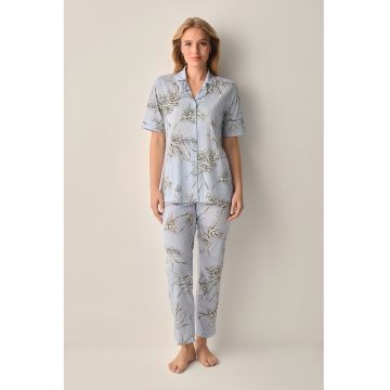Pijama cu maneci scurte si model floral - Albastru azur/Bej deschis