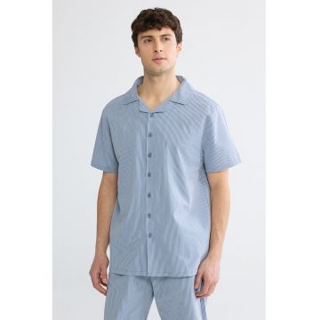 Pijama cu pantaloni scurti si dungi - Alb/Albastru lavanda