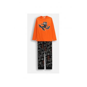 Pijama din bumbac cu imprimeu text si grafic