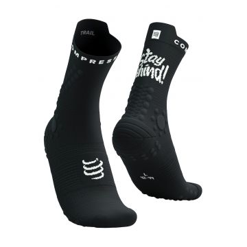 Sosete compresie alergare  Pro Racing V4.0 Trail Stay Behind - Editie Limitata - Negru