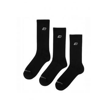 Sosete -  Las50203 Bk - 70% Bumbac - 25% Poliester - 3% Elastan - 2% Nylon - Ajustare Elastica La Picior - Constructie Stabila Care Previne Alunecarea - Material Respirabil Pentru Un Confort Sporit - Negru