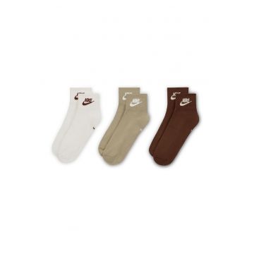Set de sosete scurte unisex cu logo Essential - 3 perechi - Alb/Maro/Maro deschis